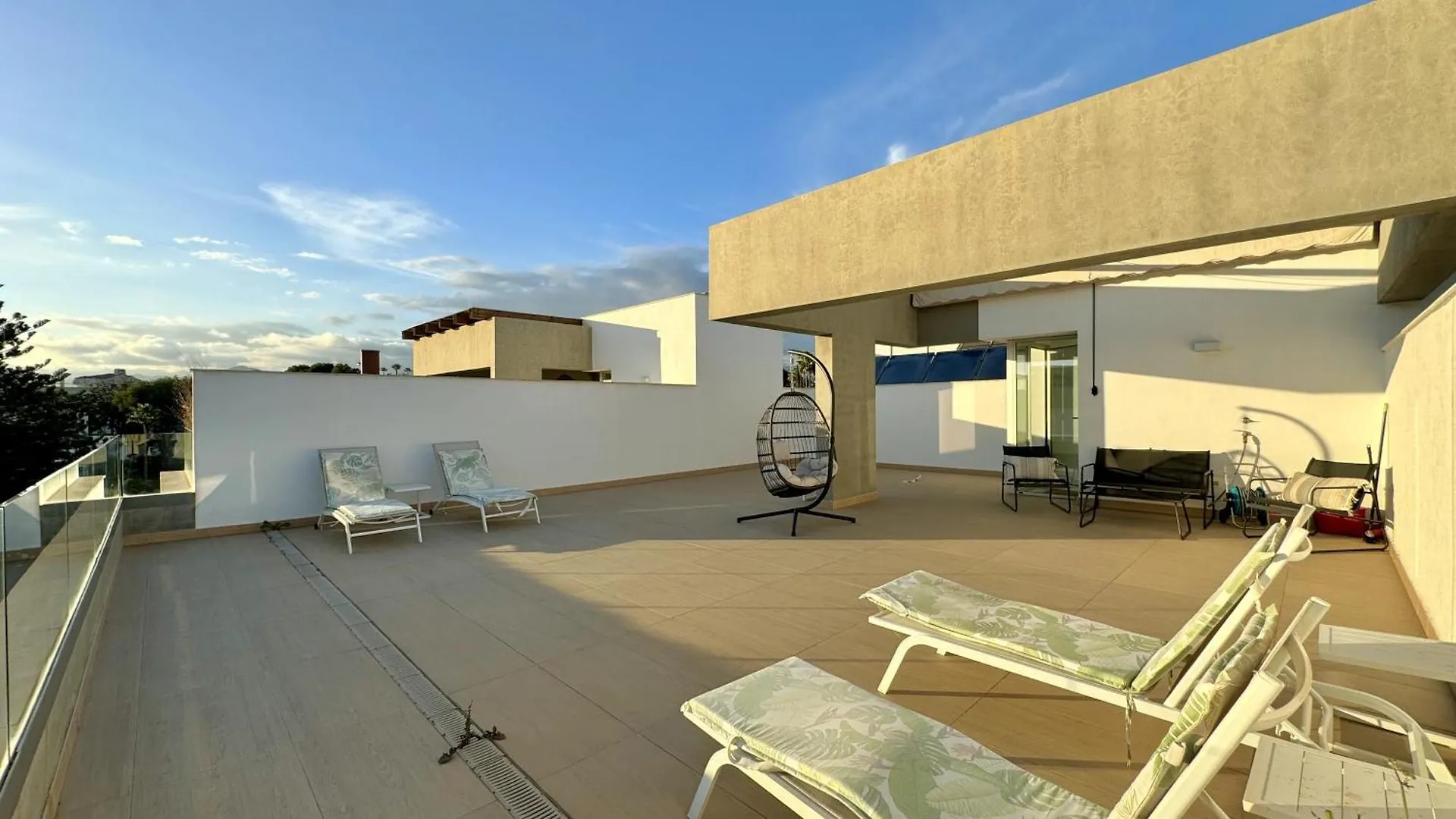 Modern Duplex Penthouse In Royal Banus Roof Top! Marbella Spain