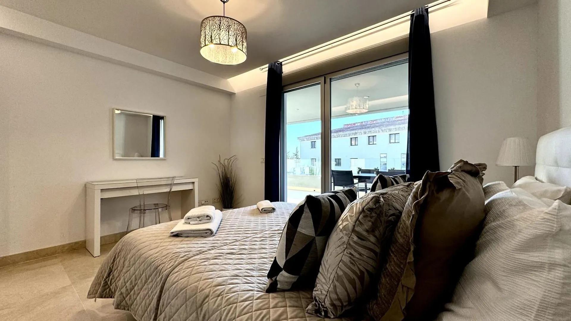 Apartment Modern Duplex Penthouse In Royal Banus Roof Top! Marbella